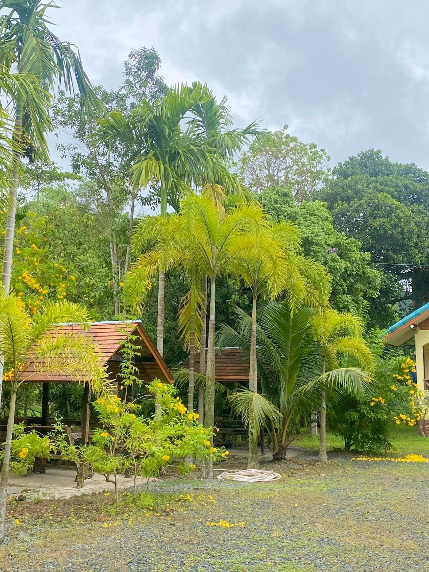 Baanrimklong Bungalow Koh Chang Eksteriør billede